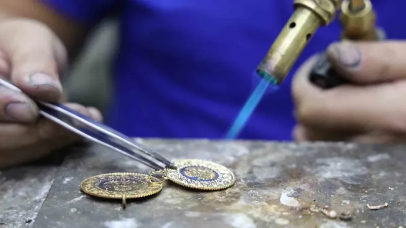 Sahte altına karşı uzmanlardan ses uyarısı