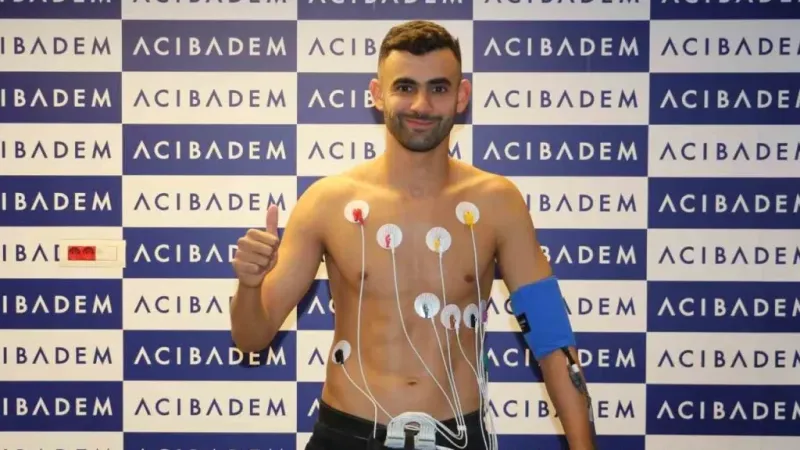 Çaykur Rizespor, Rachid Ghezzal’ı renklerine bağladı