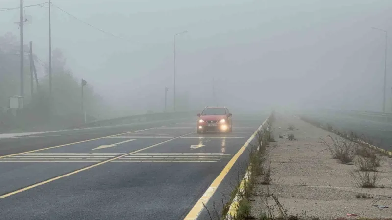 Bolu Dağı’nda göz gözü görmüyor: Görüş mesafesi 20 metre