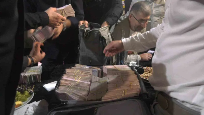 Geline 3 kilo altın, damada 4 milyon TL takıldı