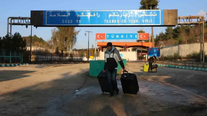 Türkiye’den Suriye’ye geçişler hızlandı