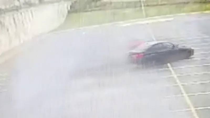 Drift atan kadın sürücüye para cezası