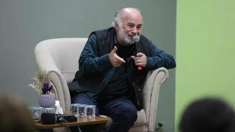 Ünlü yönetmen Serdar Akar ’sinemada tekelleşme’ iddialarını yorumladı