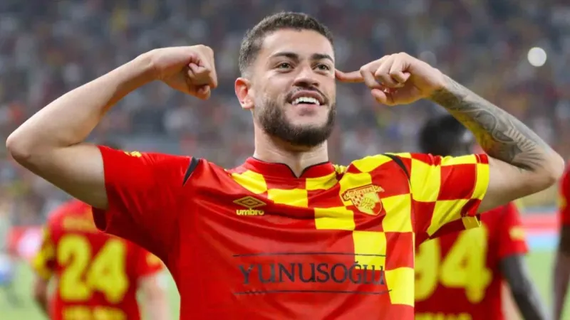 Beşiktaş’ın gündemindeki Romulo için görüşmeler başladı