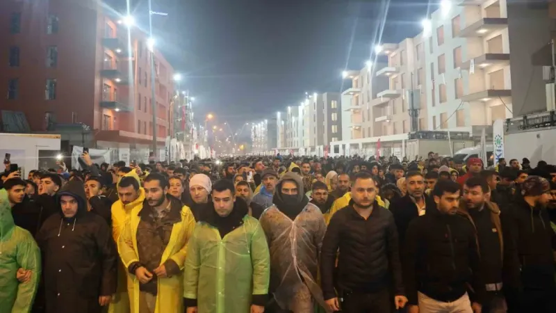 Hatay’da binlerce vatandaş sessiz yürüyüş gerçekleştirdi