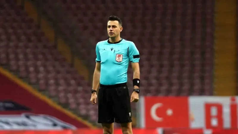 Sivasspor - Beşiktaş maçında Ali Şansalan düdük çalacak