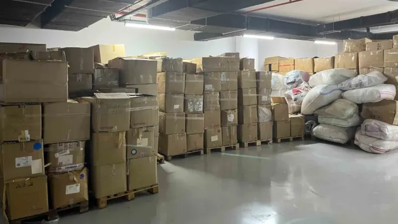 Esenyurt'ta skandal: Deprem yardımları 2 yıl sonra depodan çıktı