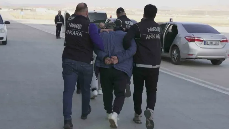 Kırmızı bültenle aranan Sinan Memi ve Atakan Avcı Türkiye’ye getirildi