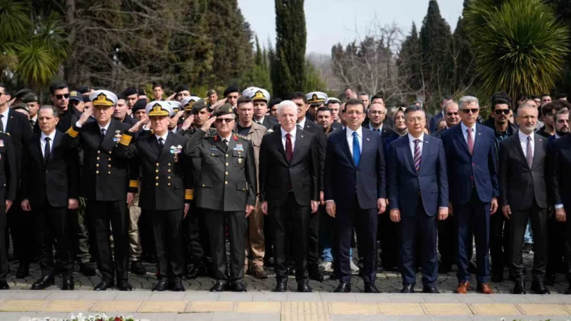 Milli şair Mehmet Akif Ersoy, İstiklal Marşı’nın kabulünün 104’üncü yılında anıldı