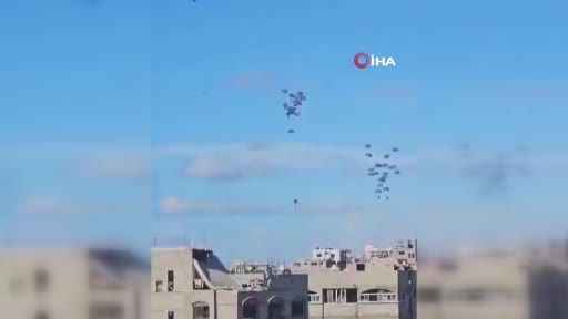 Gazze’de havadan yardımlar sivillerin üzerine düştü: 5 ölü