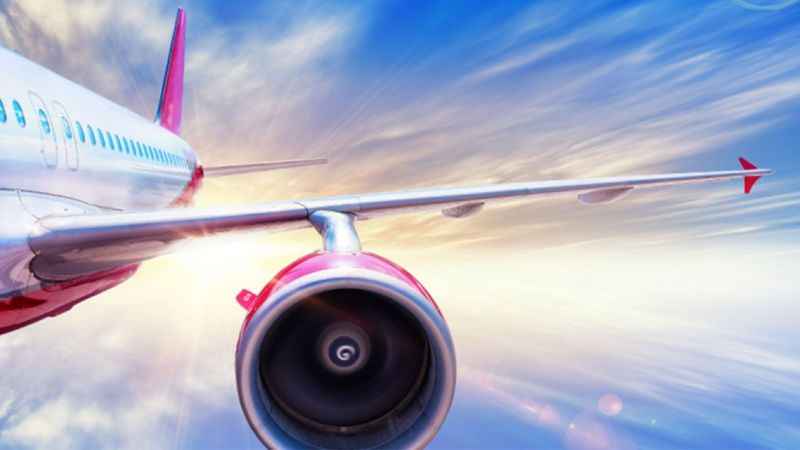 Kanada'da yolcu uçağı düştü: 6 ölü