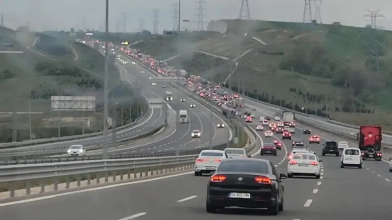 İstanbullular depremin ardından Anadolu illerine gitmeye başladı