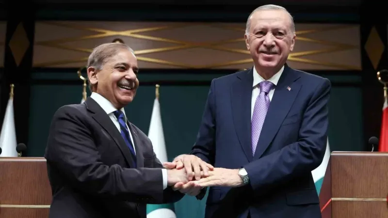 Pakistan Başbakanı Şerif’ten Cumhurbaşkanı Erdoğan’a teşekkür