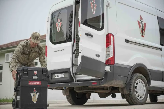 Mehmetçiğin içtiği sütten, yediği konserveye kadar hepsi bu laboratuvardan geçiyor