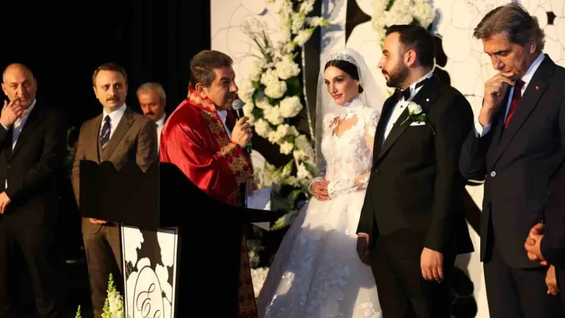 ‘Aile Yılı’na Anlamlı Katkı: Esenler’de nikah ücretleri kaldırıldı