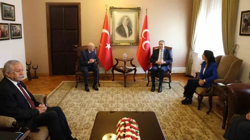 MHP Lideri Bahçeli, DEM Parti heyeti ile görüştü