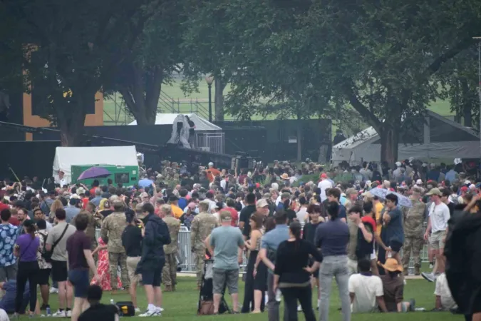 Trump’tan ABD ordusuna övgü, protestoculara gözdağı