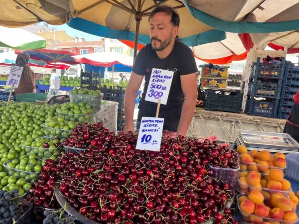 Esnaf: "’Tanesi 10 TL’ etiketi tadım sayısını azaltmak içindi, çarpıtıldı"