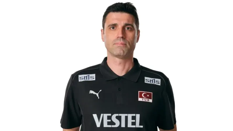 A Milli Erkek Voleybol Takımı’nda başantrenör Umut Çakır ile yollar ayrıldı
