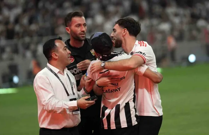 Beşiktaş, Orkun Kökçü ile sözleşme imzaladı