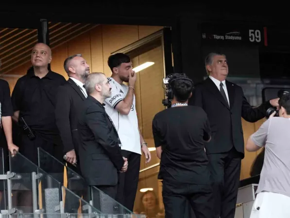 Beşiktaş, Orkun Kökçü ile sözleşme imzaladı