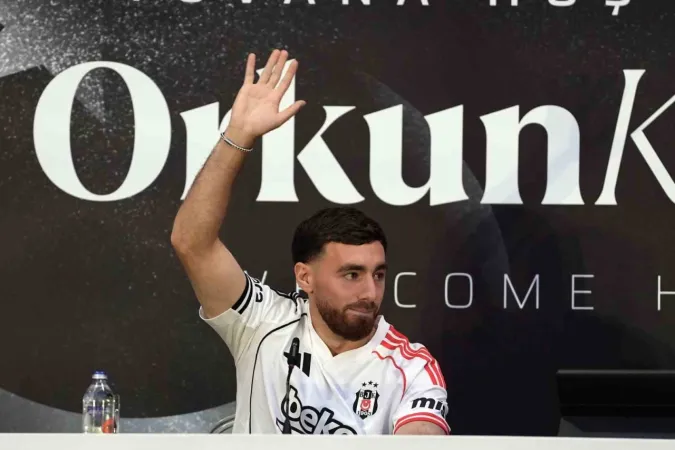 Beşiktaş, Orkun Kökçü ile sözleşme imzaladı