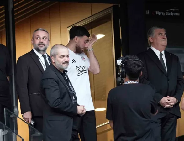 Beşiktaş, Orkun Kökçü ile sözleşme imzaladı