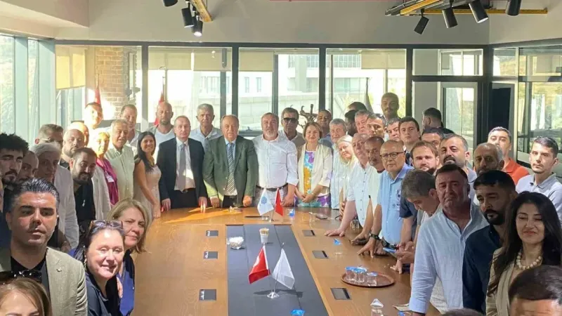 Memleket Partisi kapatıldı