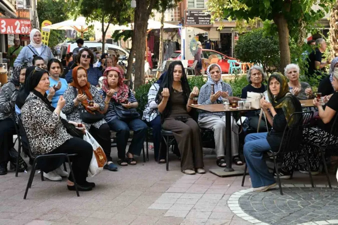 Ferdi Zeyrek vefatının 52. gününde dualarla anıldı