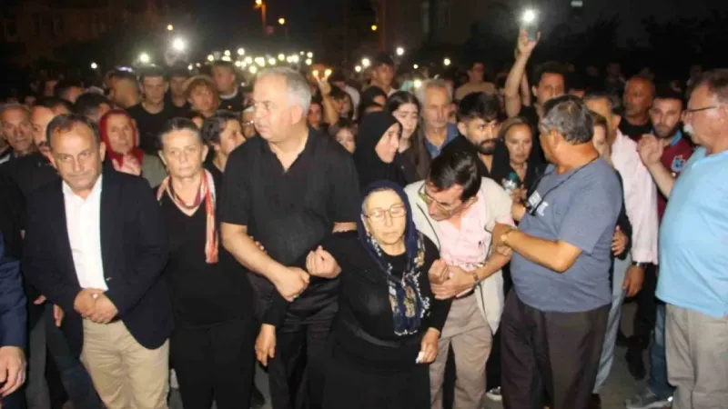 Trabzon'da Sinem Topaloğlu için sessiz yürüyüş 