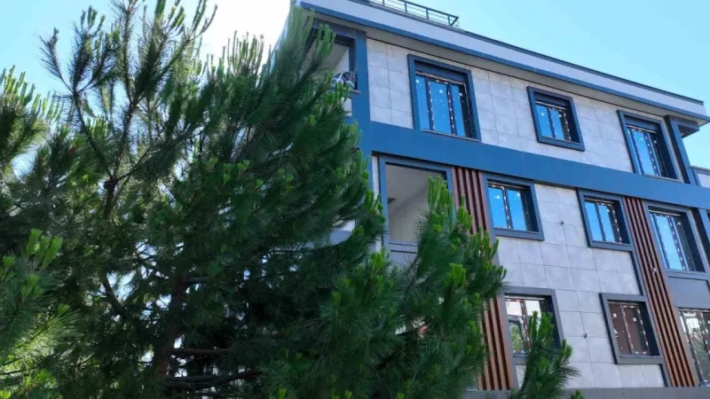 Bakan Kurum: "Sağlam, güvenli yuvalar hayal değil"