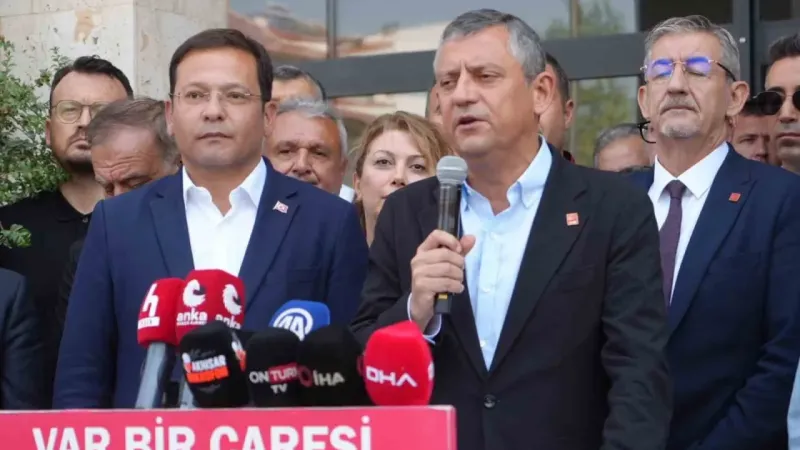 CHP Genel Başkanı Özel, Sındırgı’da incelemelerde bulundu