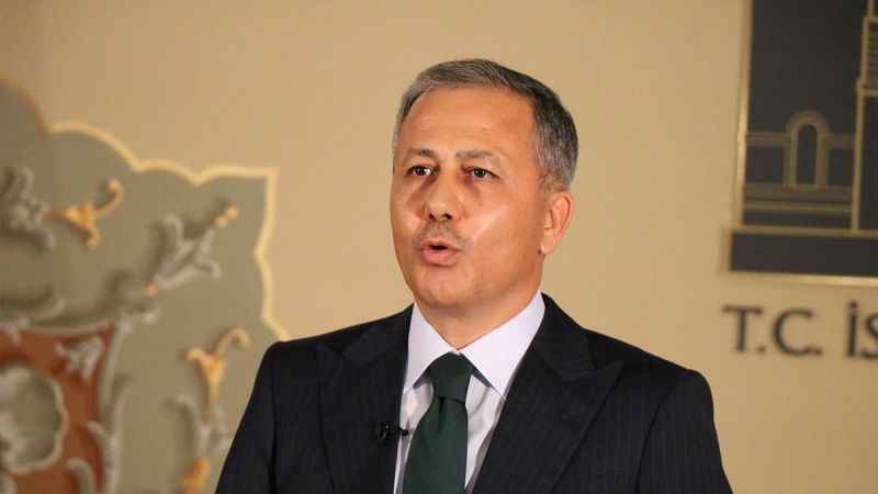 Bakan Yerlikaya: "Kırmızı ve turuncu kategorideki 2 teröristin, 79 canımızın şehit edildiği eylemlerin talimatlarını verdikleri tespit edildi"