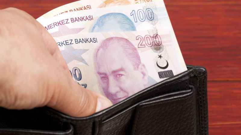 Asgari ücrete yılda tek zam çalışmaları yapılıyor