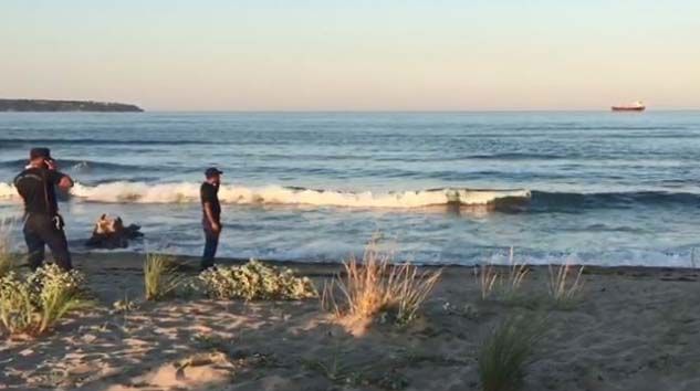 Kırklareli’de denize giren 2 kişiden biri boğuldu, diğeri kayıp