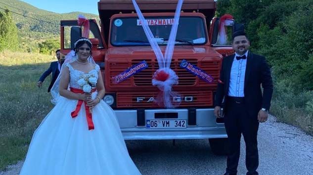 Kamyon gelin arabası oldu
