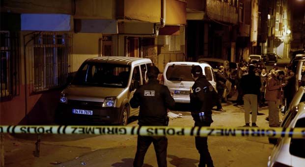 Beyoğlu’nda iki bomba patladı