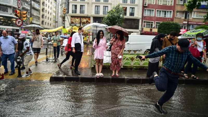 Meteoroloji'den 32 il için sarı kodlu uyarı!