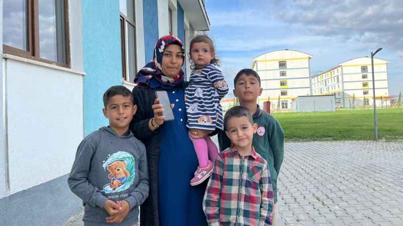 Talihsizlik depremzede ailenin yakasını bırakmıyor