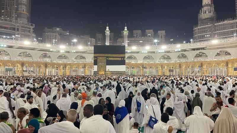 Milyonlarca hacı adayı Kâbe'ye kavuştu