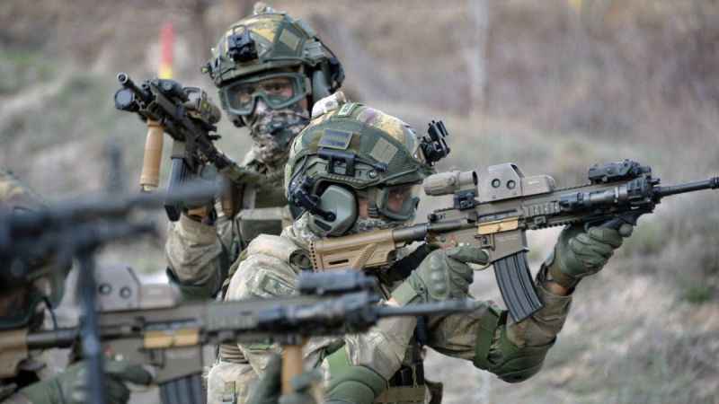 1'i yeşil, 1'i gri kategoride 2 terörist etkisiz hale getirildi