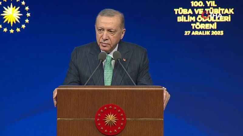 Cumhurbaşkanı Erdoğan: "Hitler'den geri kalır yanı var mı?"