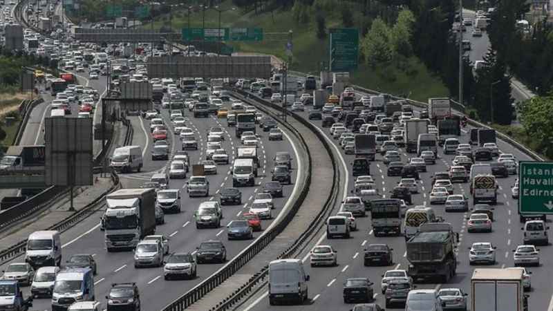 Trafiğe kaydı yapılan taşıt sayısı yüzde 13,4 azaldı