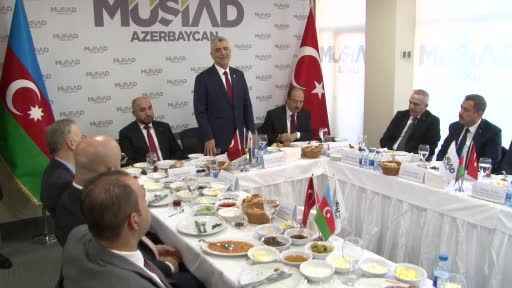 Ticaret Bakanı Bolat Azerbaycan'da iş adamlarıyla bir araya geldi