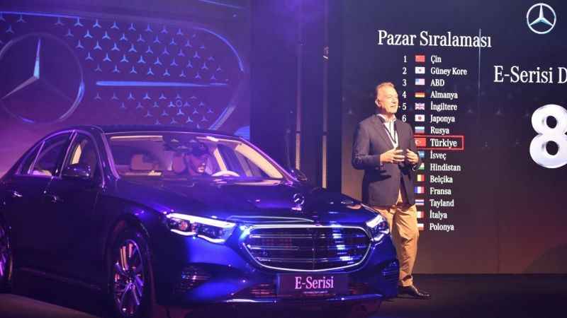 Yeni Mercedes-Benz E-Serisi ile Türkiye’de yeni sayfa açıyor Yeni Mercedes-Benz E-Serisi ile Türkiye’de yeni sayfa açıyor