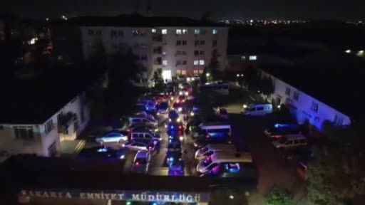 Bakan Yerlikaya: "Sakarya’da DEAŞ terör örgütüne düzenlenen operasyonda 33 şüpheli yakalandı"