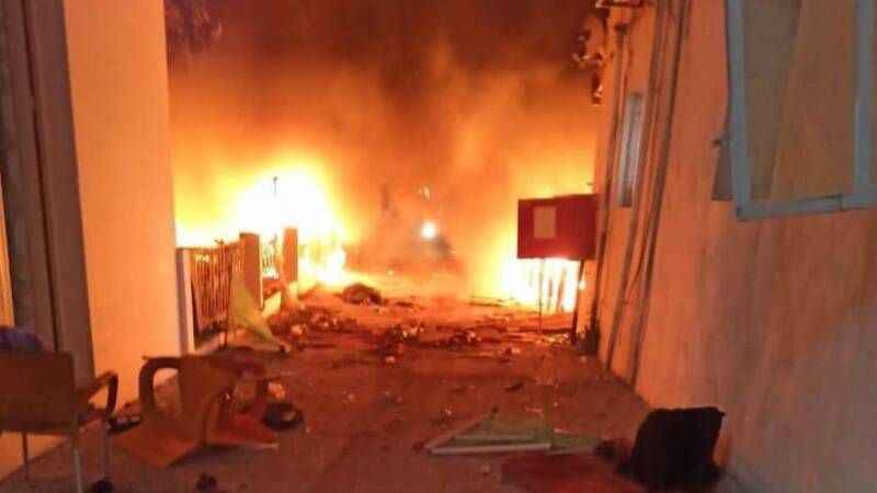 Hatay’da Defne Devlet Hastanesi’nin inşa çalışmaları gece gündüz devam ediyor