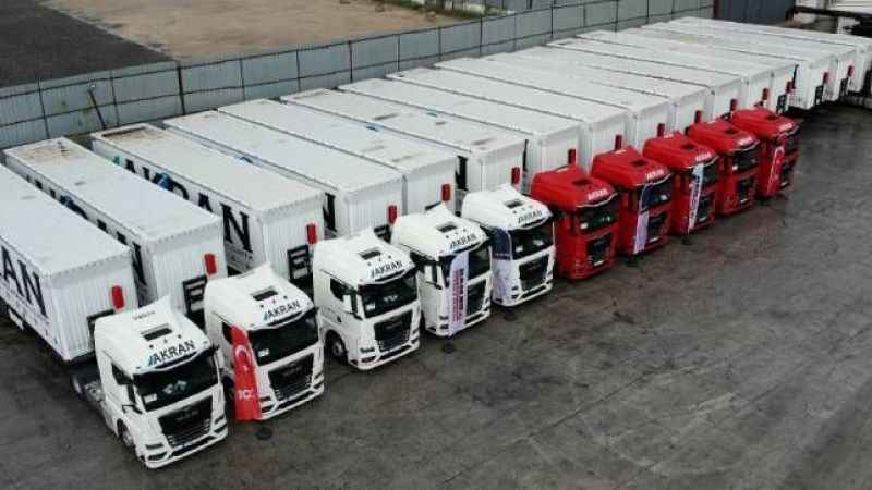 Lokman Koçaslan Otomotiv, Akran Lojistik’e 20 adet MAN TGX ile güç kattı Lokman Koçaslan Otomotiv, Akran Lojistik’e 20 adet MAN TGX ile güç kattı