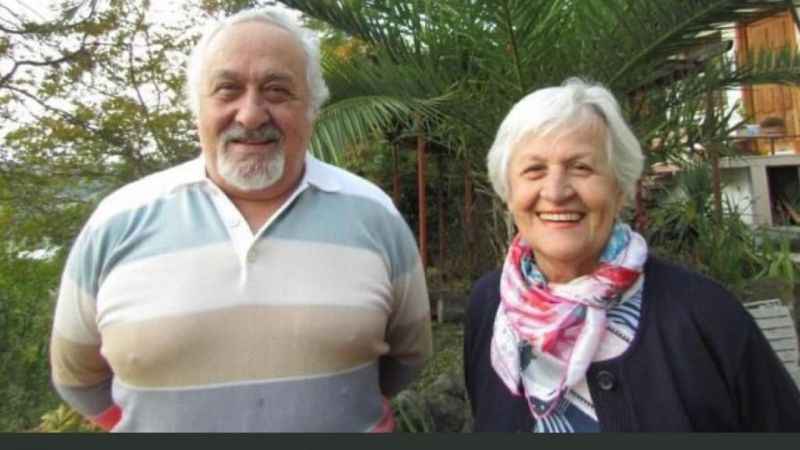 Ünlü oyuncu Şehsuvar Aktaş'ın anne ve babası yangında hayatını kaybetti