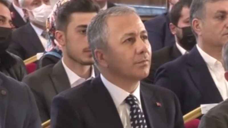 FETÖ ile bağlantılı 445 emniyet mensubu açığa alındı